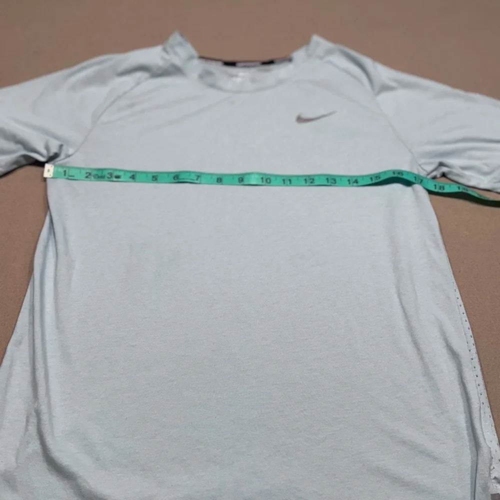 Nike Women's Light Blue Dri-Fit Short Sleeve Tee